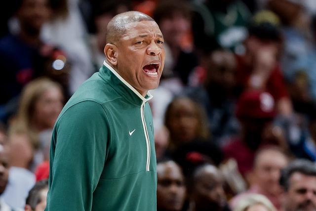 弗拉泰西：小时候踢前锋被迫改打中场