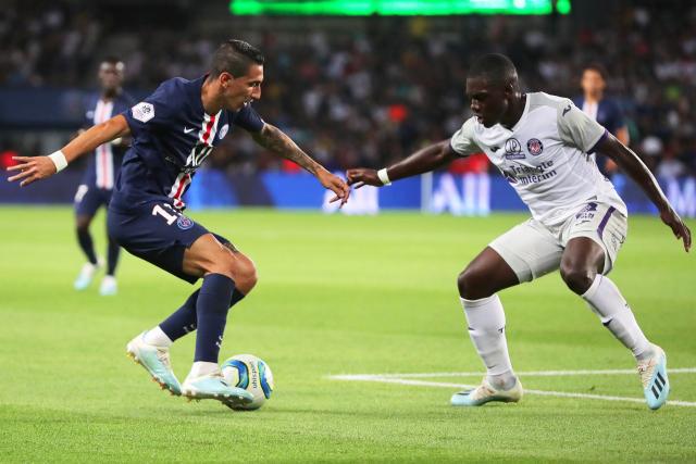 张镇麟37分辽宁胜上海 沈梓捷22分深圳胜天津